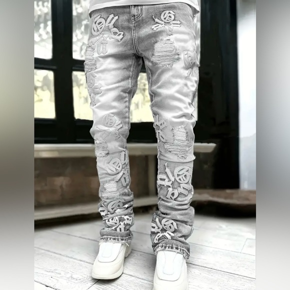 Embroidered Ripped Jeans - Picture 1 of 9